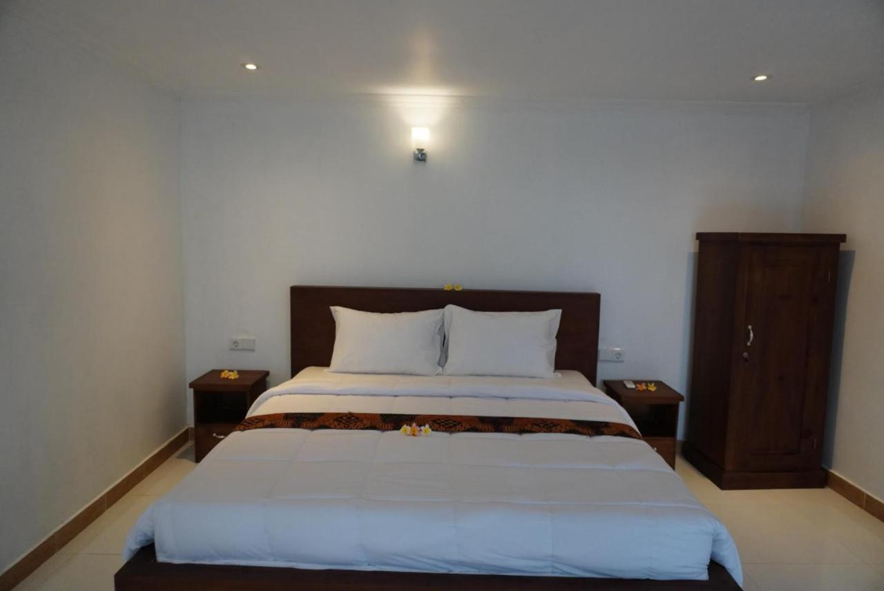 Umah Dayuh Hotel Ungasan  Exterior photo