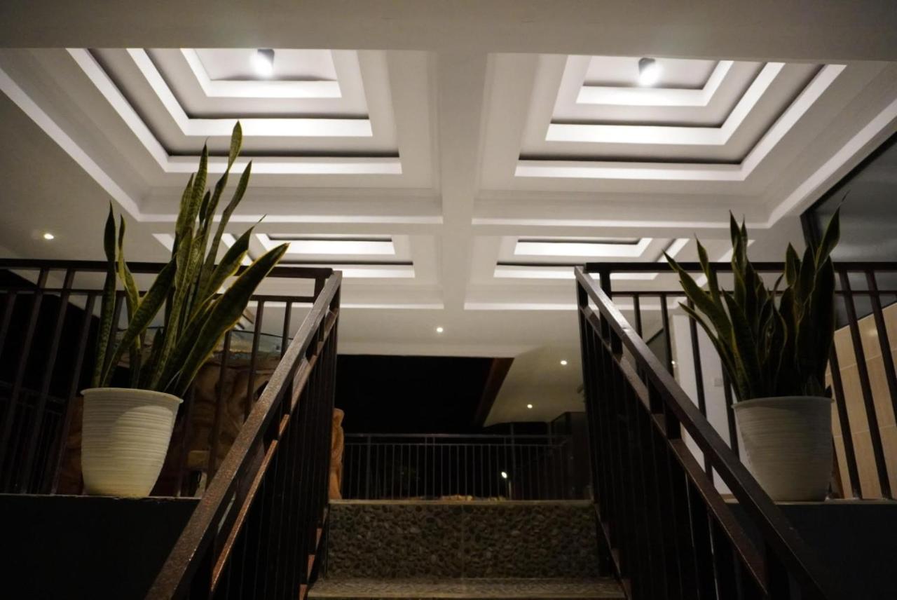 Umah Dayuh Hotel Ungasan  Exterior photo